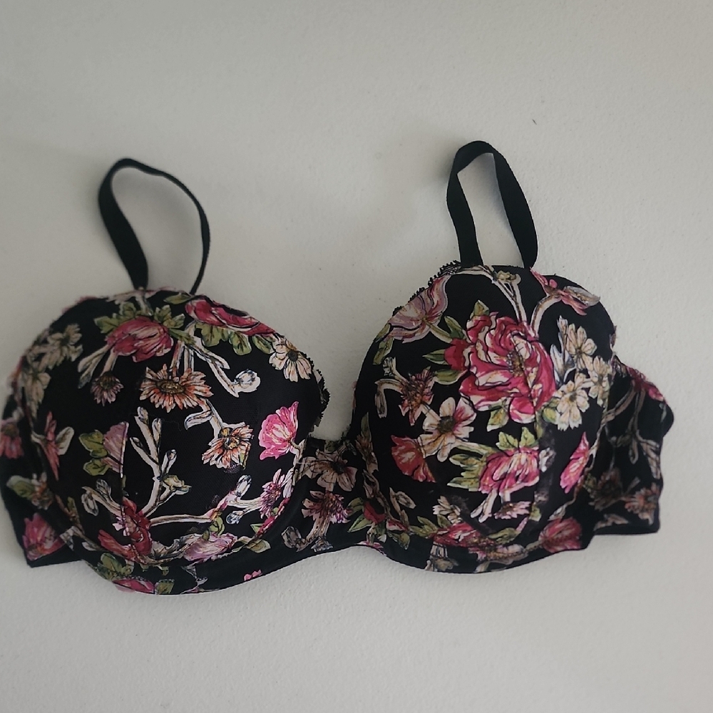 Victoria's Secret Black and Pink Floral Bra
